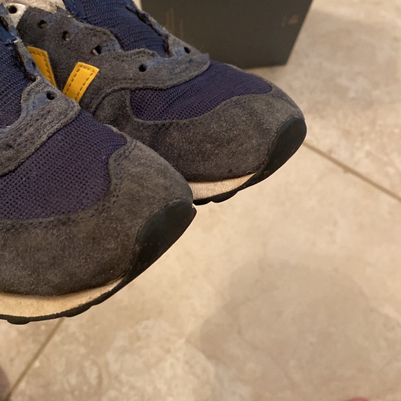 New Balance Tennis Shoes - Picture 6 of 6